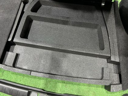 Обшивка багажника