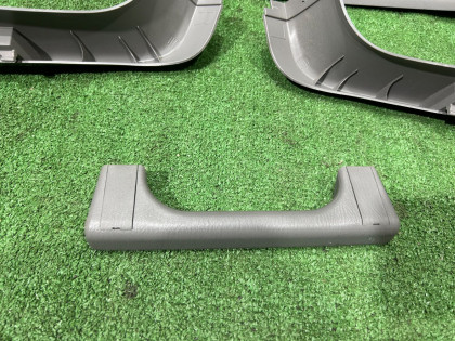 Обшивка пятой двери SUBARU FORESTER OEM 94330SA000ND 94330SA010ND 94310SA000ND SG5 2006 BLACK 32J