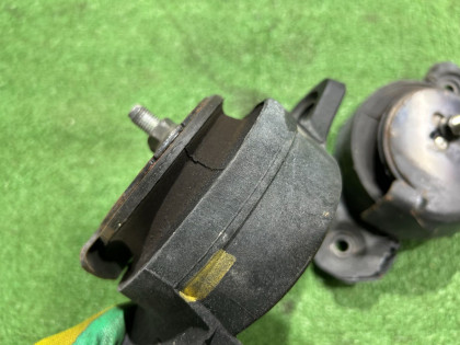 Подушки двигателя