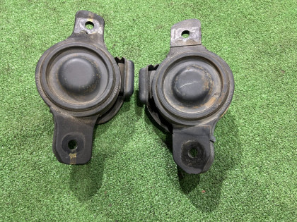 Подушки двигателя