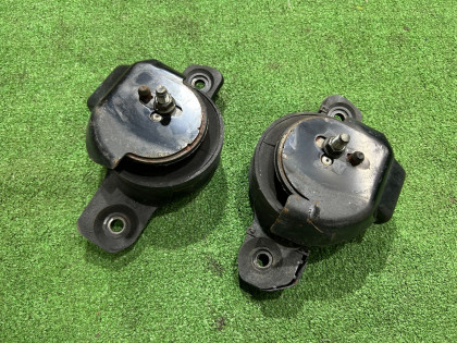 Подушки двигателя