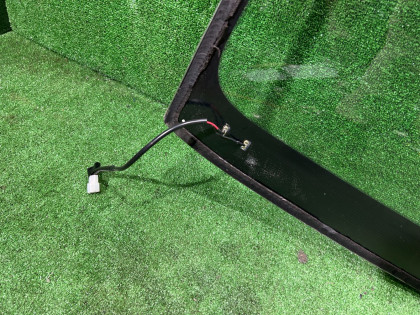 Стекло лобовое