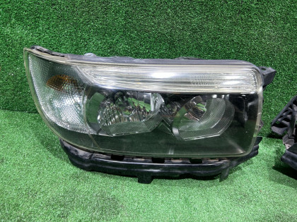 Фары SUBARU FORESTER OEM 84002SA121 84002SA131 SG5 2006