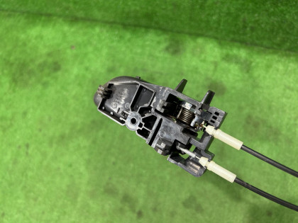 Замок двери передний правый