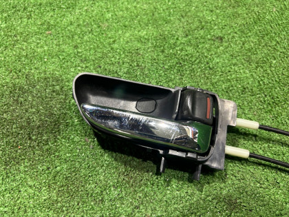 Замок двери передний правый