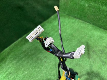 Коса передней правой двери