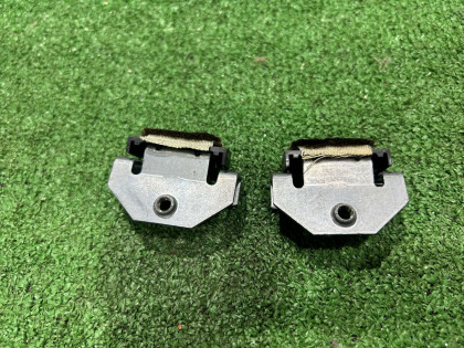 Направляющие стекла Бархотки SUBARU FORESTER OEM 62304FA001 61256AE010 SG5 2007