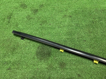 Молдинг двери передний правый