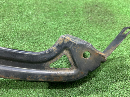 Крепление заднего бампера правое SUBARU FORESTER OEM 57712SA110 SG5 2007 BLACK 32J