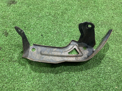 Крепление заднего бампера левое