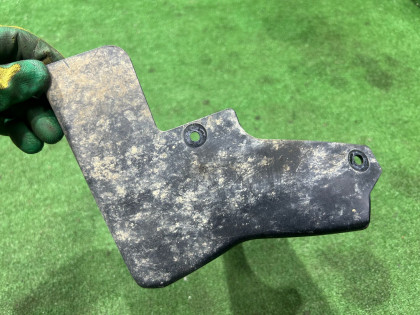 Брызговик передний левый SUBARU FORESTER OEM 91112SA390 SG5 2007 BLACK 32J