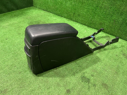 Бардачок подлокотник