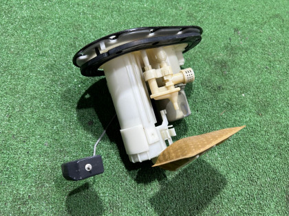 Бензонасос