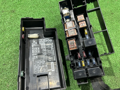 Блок предохранителей