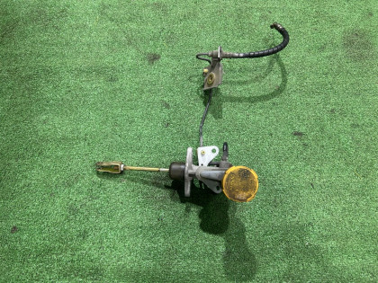 Главный цилиндр сцепления