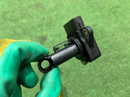 Датчик расхода воздуха МАФ SUBARU LEGACY OEM 22680AA310 BE5 2002 EJ208 MT5