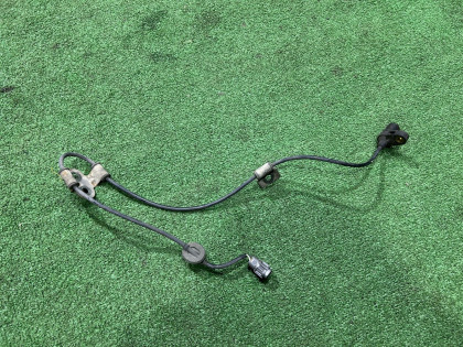 Датчик ABS передний правый