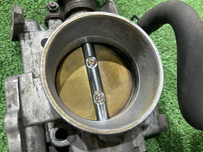 Дроссельная заслонка