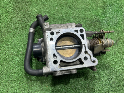 Дроссельная заслонка