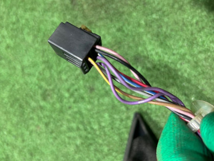 Зеркало левое