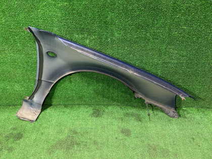 Крыло переднее левое