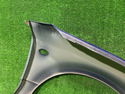 Крыло переднее левое