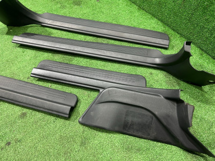 Накладки на пороги