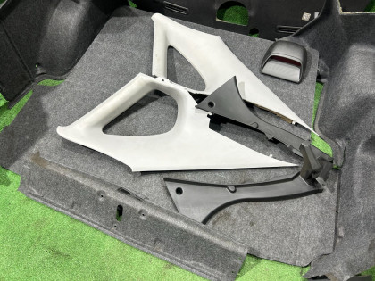 Обшивка багажника