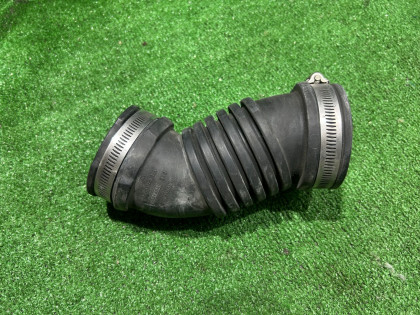 Патрубок воздушного фильтра