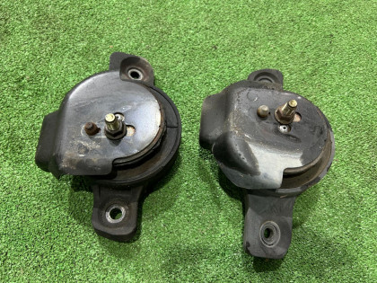 Подушки двигателя