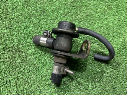 Регулятор давления топлива