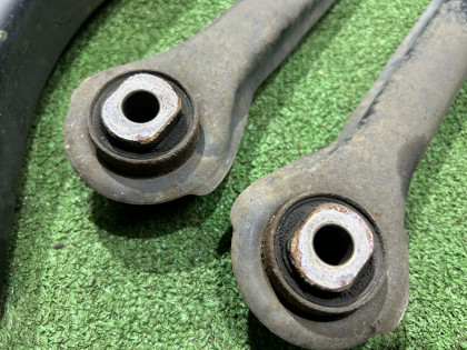 Рычаги задние