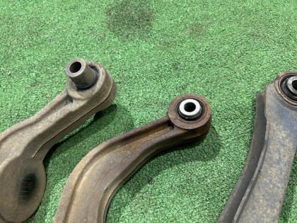 Рычаги задние