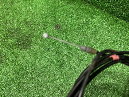 Тросик багажника