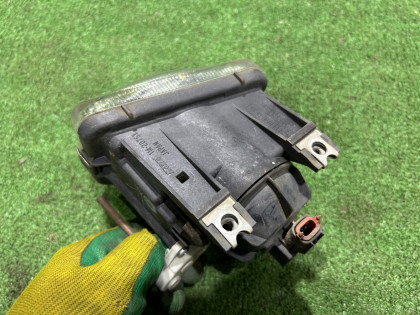 Фара противотуманная правая