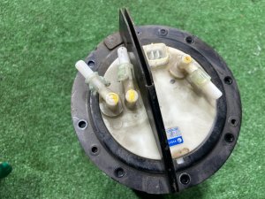 Бензонасос SUBARU OUTBACK OEM 42021AG020 BPE 2004 EZ30