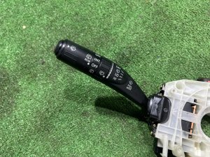 Блок подрулевых переключателей Гитара SUBARU OUTBACK OEM 83111AG651 BPE 2004 EZ30