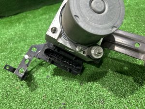 Блок abs SUBARU OUTBACK OEM 27594AG020 BPE 2004 EZ30