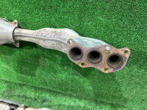 Выпускной коллектор КАТАЛИЗАТОРЫ УДАЛЕНЫ SUBARU OUTBACK OEM 44105AG340 44105AG330 BPE 2004 EZ30