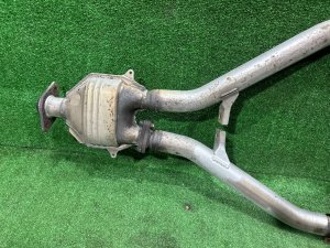 Выпускной коллектор КАТАЛИЗАТОРЫ УДАЛЕНЫ SUBARU OUTBACK OEM 44105AG340 44105AG330 BPE 2004 EZ30
