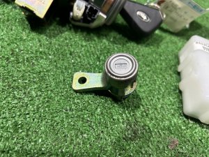 Замок зажигания комплект замков SUBARU OUTBACK OEM 57491AG131 BPE 2004 SILVER 39D, 3K3