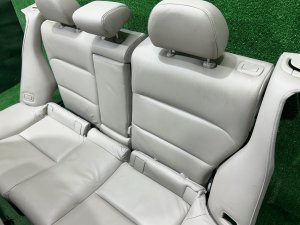 Комплект сидений кожа SUBARU OUTBACK OEM 64011AG221WA 64011AG231WA BPE 2004 SILVER 39D, 3K3