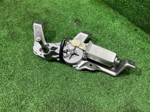 Моторчик заднего дворника