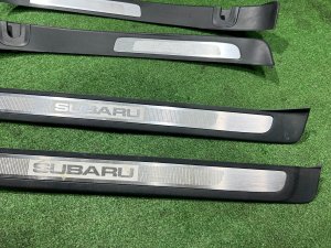 Накладки на пороги SUBARU OUTBACK OEM 94060AG170 94060AG180 BPE 2004 SILVER 39D, 3K3