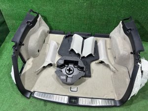 Обшивка багажника