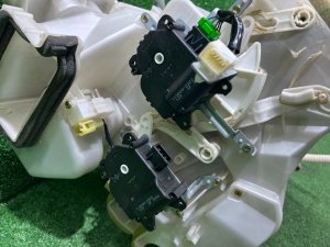 Печка SUBARU OUTBACK OEM 72110AG000 BPE 2004 EZ30