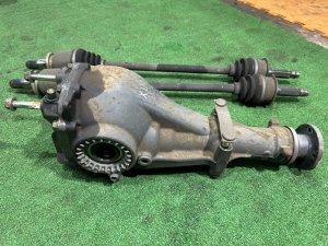 Редуктор с приводами G/R=3.272 SUBARU OUTBACK OEM 38300AC210 38104AA200 28421AG011 BPE 2004 EZ30