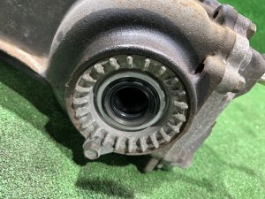 Редуктор с приводами G/R=3.272 SUBARU OUTBACK OEM 38300AC210 38104AA200 28421AG011 BPE 2004 EZ30