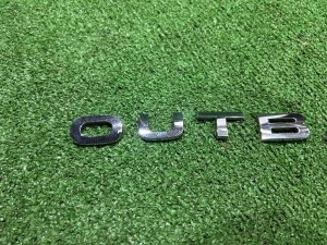 Эмблема OUTBACK SUBARU OUTBACK OEM 93073AG020 BPE 2004 SILVER 39D, 3K3