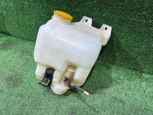Бачок омывателя 86610AE010 SUBARU LEGACY LANCASTER
